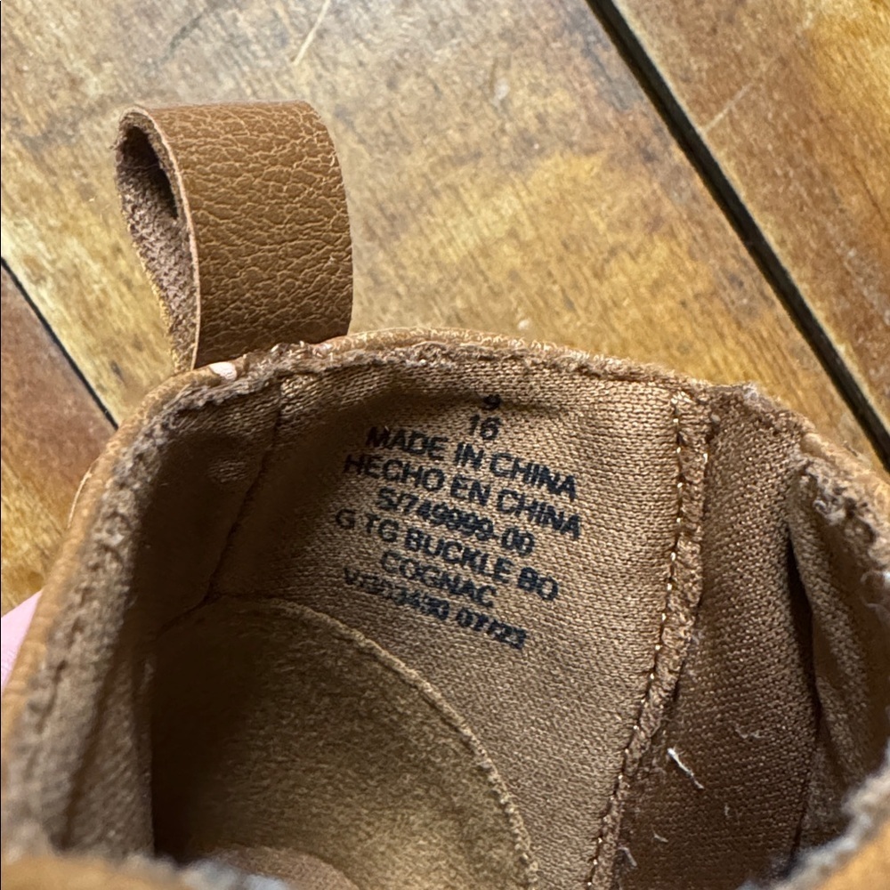 Old Navy Tan Ankle Boots size 9 toddler girl spring neutral - Picture 4 of 9